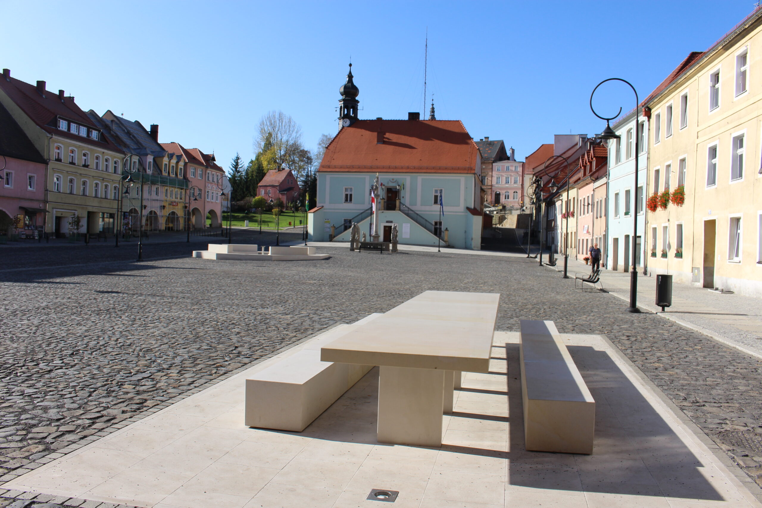 Rewitalizacja Lubomierza poprzez poprawę estetyki zabytkowego układu urbanistycznego centrum miasta oraz modernizację zabytkowych budynków przy Placu Wolności 67 i ul. Kowalskiego 1